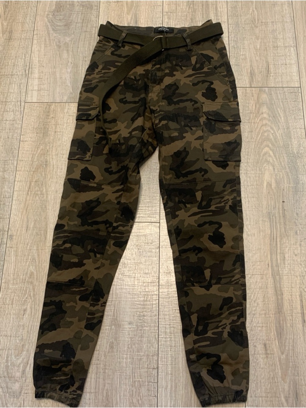 Women’s Camo Cargo Joggers - Olive Green